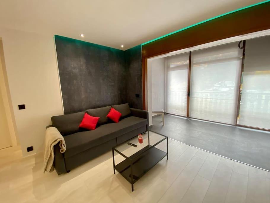 Prober Comapedrosa Apartment อรินซัล ภายนอก รูปภาพ