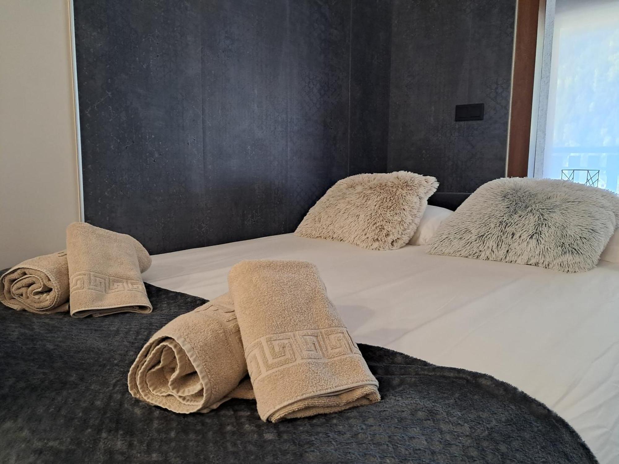 Prober Comapedrosa Apartment อรินซัล ภายนอก รูปภาพ